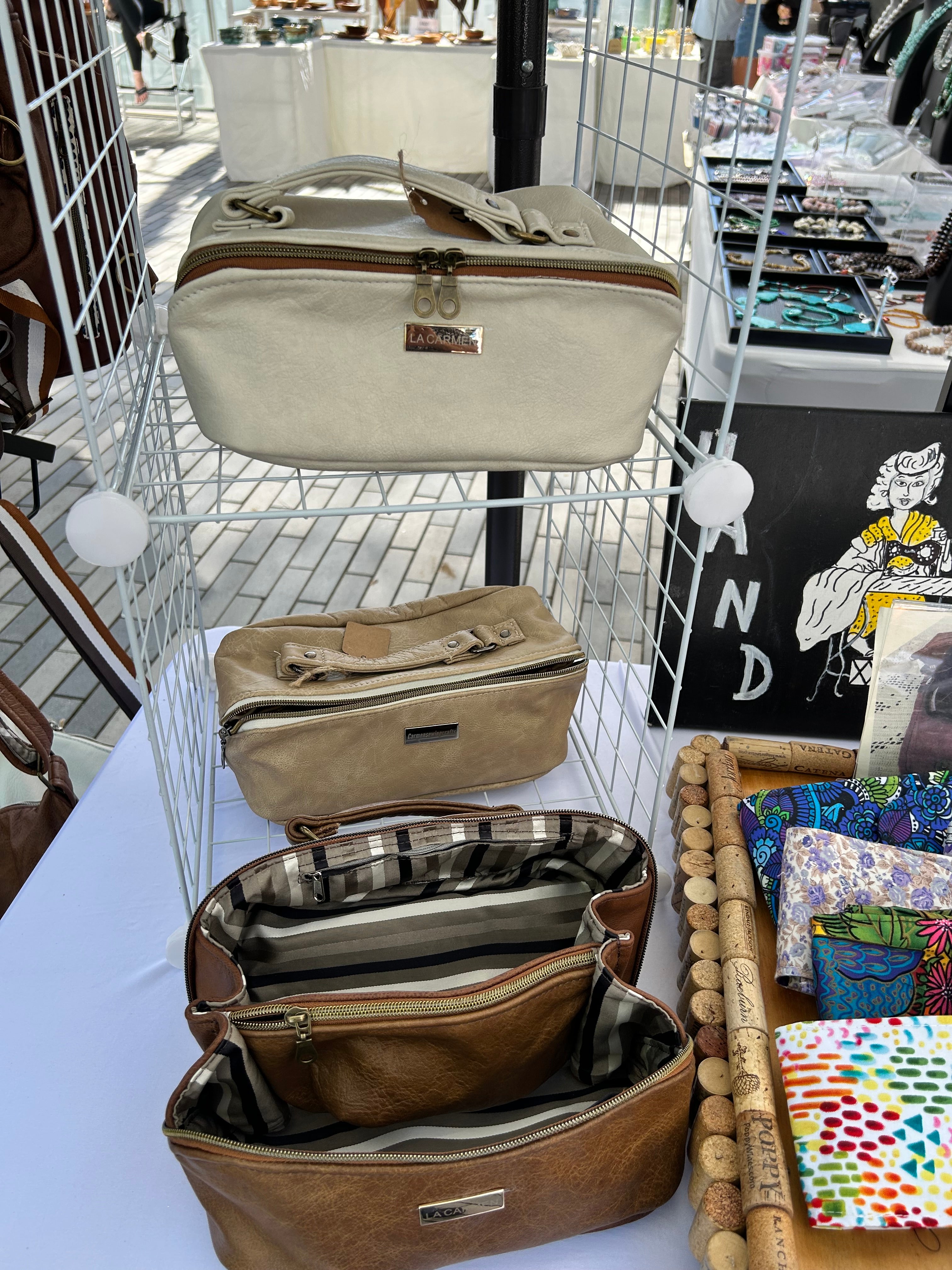 Leather cosmetics/ toiletries bags