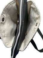 Shoulders bags
