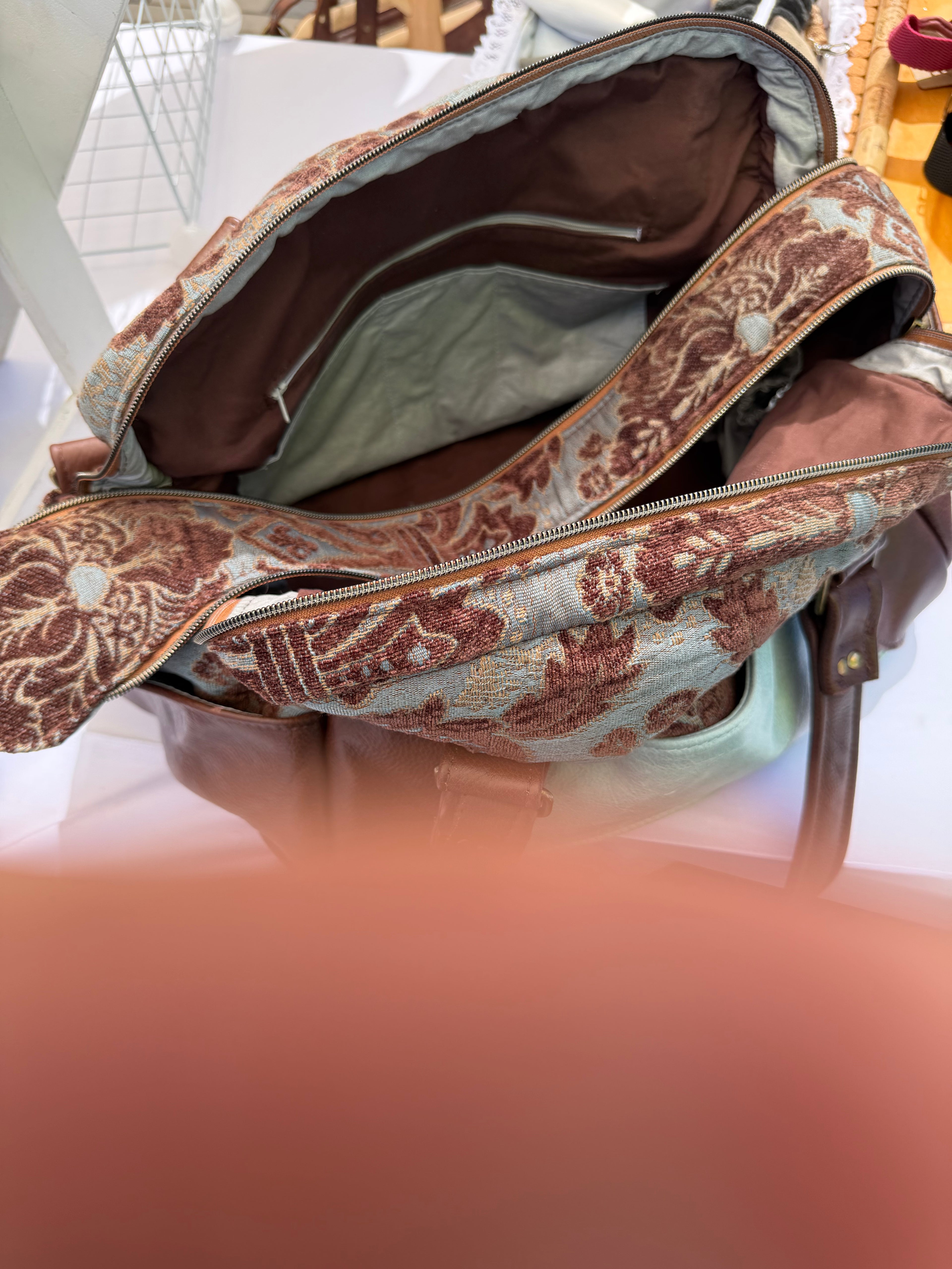 Large overnight travel bag